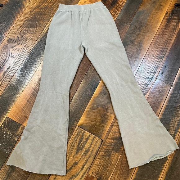 NSF Rusty Side Slit Flare Pants Pale Grey Women’s XS | Lounge Fleece Sweatpants - Picture 4 of 10